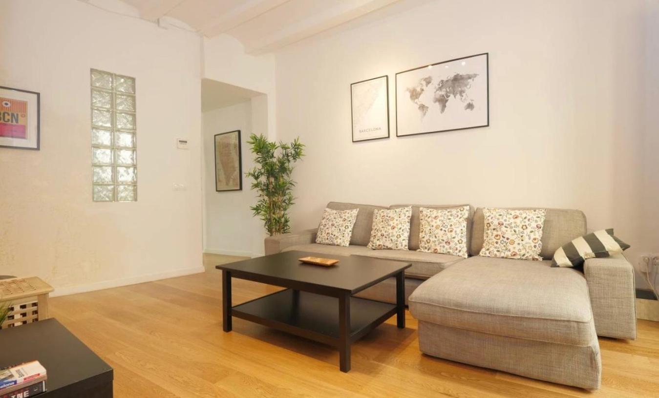 Unique Living Born Apartments & Studios 바르셀로나 외부 사진